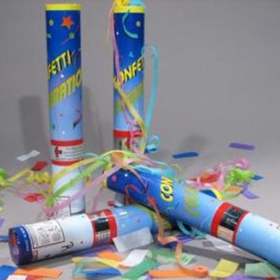 confettipartyshooter1